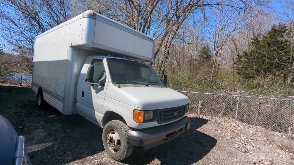 Ford E450 Kastenaufbau