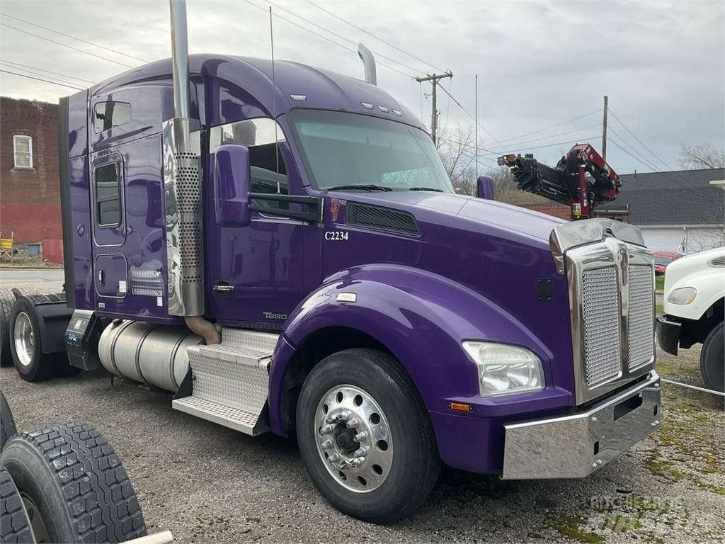 Kenworth T880 Sattelzugmaschinen