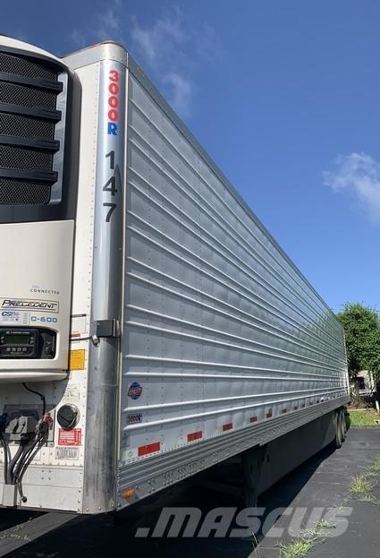 Utility VS2DX Autotransport-Anhänger