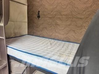 Volvo VNL64T780 Sattelzugmaschinen