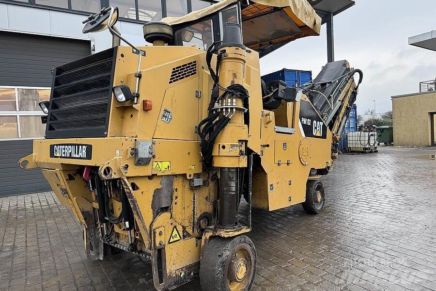 CAT PM 102 Asphaltfräsen