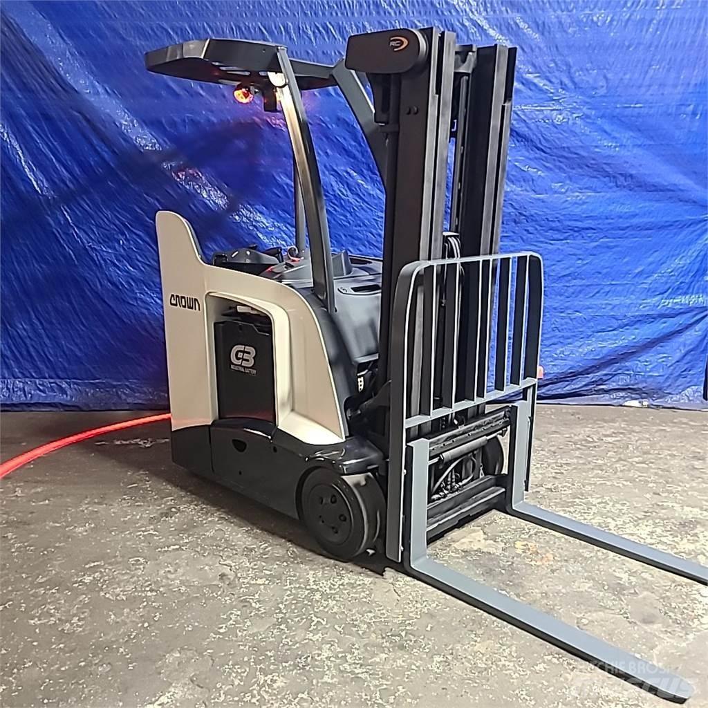 Crown RC5530-30 Elektro Stapler