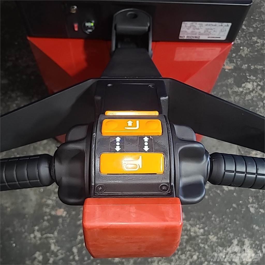 Raymond RSS40 Selbstfahrstapler