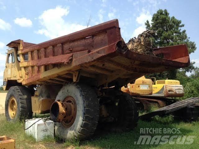 CAT 773B Dumper - Knickgelenk