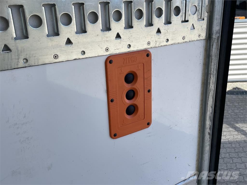 Renault D280 Premium Kastenaufbau