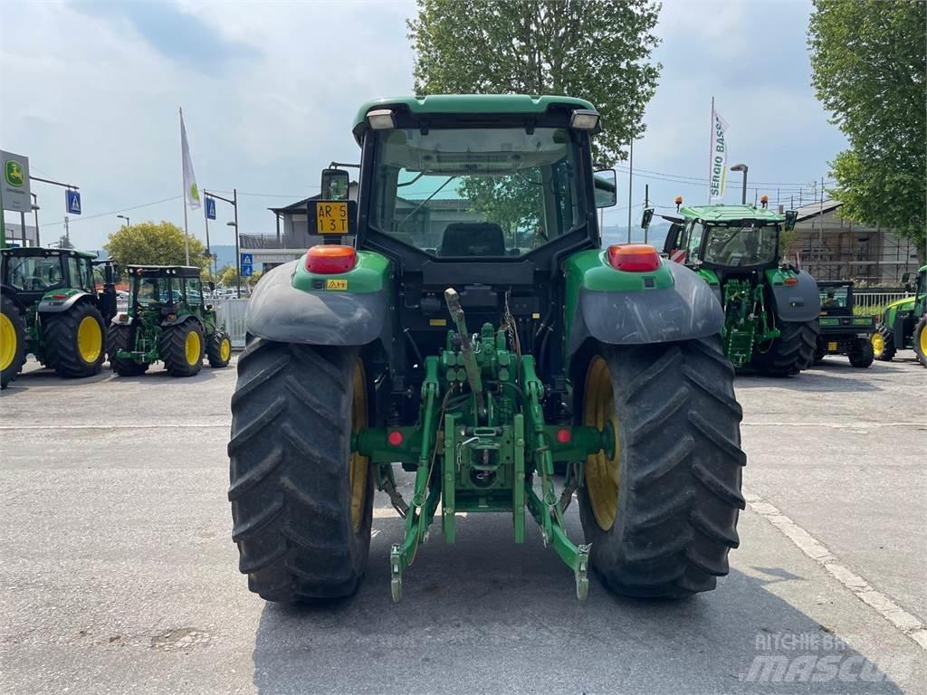 John Deere 6520 SE Traktoren