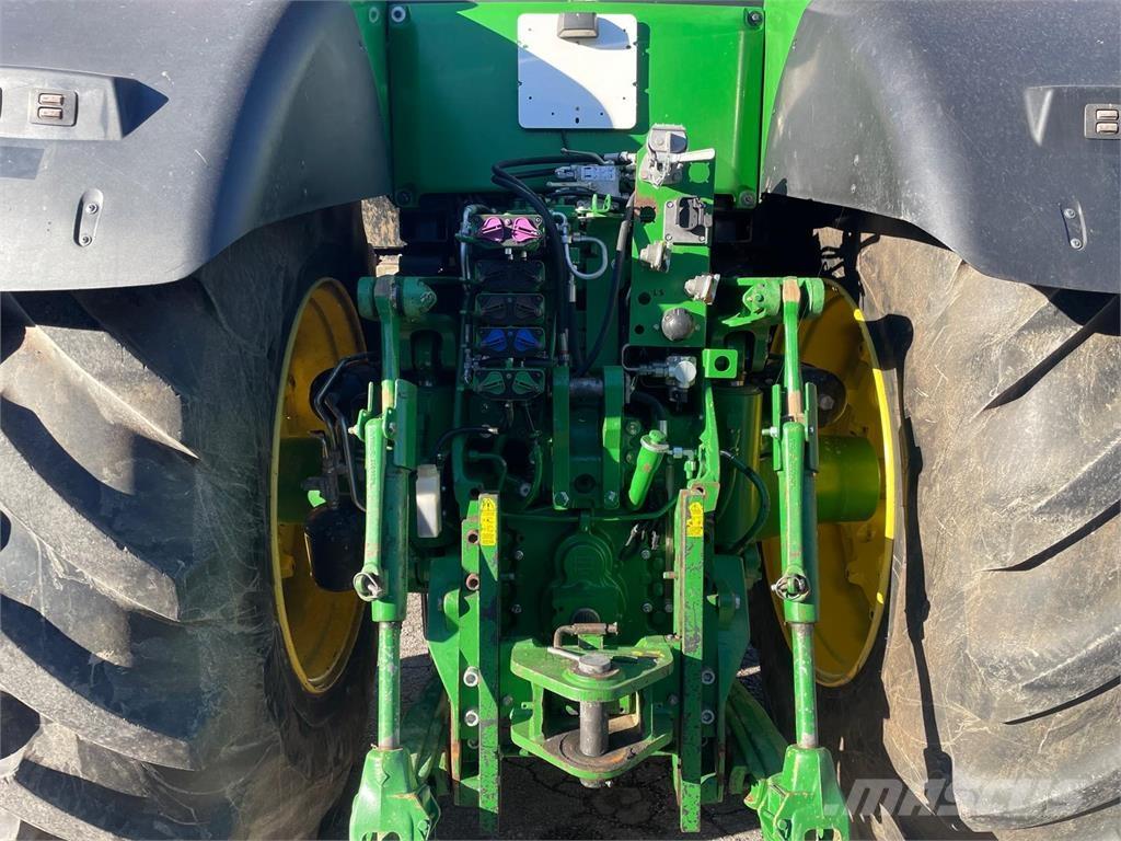John Deere 8370 R Traktoren