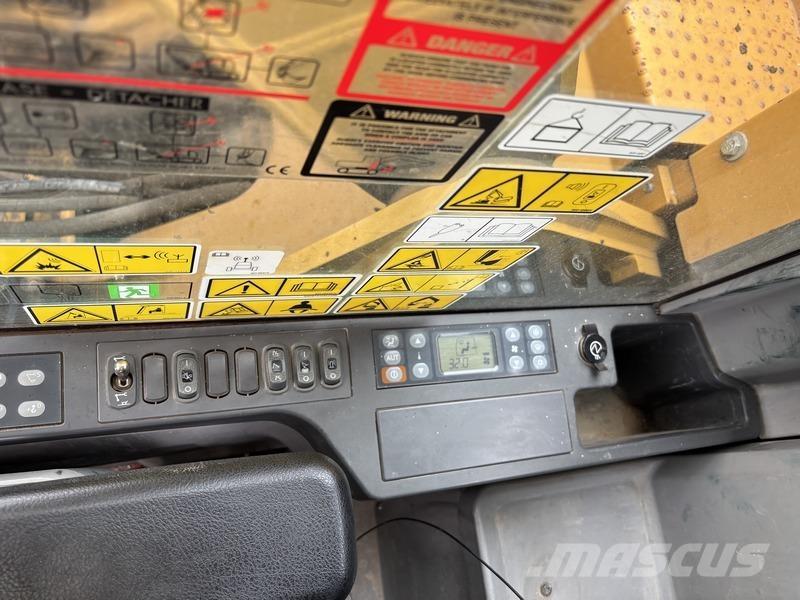 CAT 325FL Raupenbagger