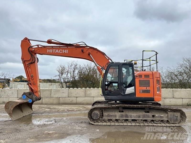 Hitachi ZX225USLC-6 Raupenbagger