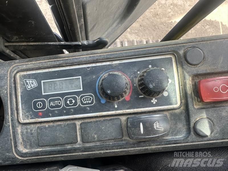 JCB JS220 LC Raupenbagger