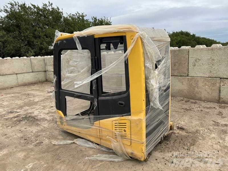 Komatsu PC130-8 Sonstige Baumaschinen