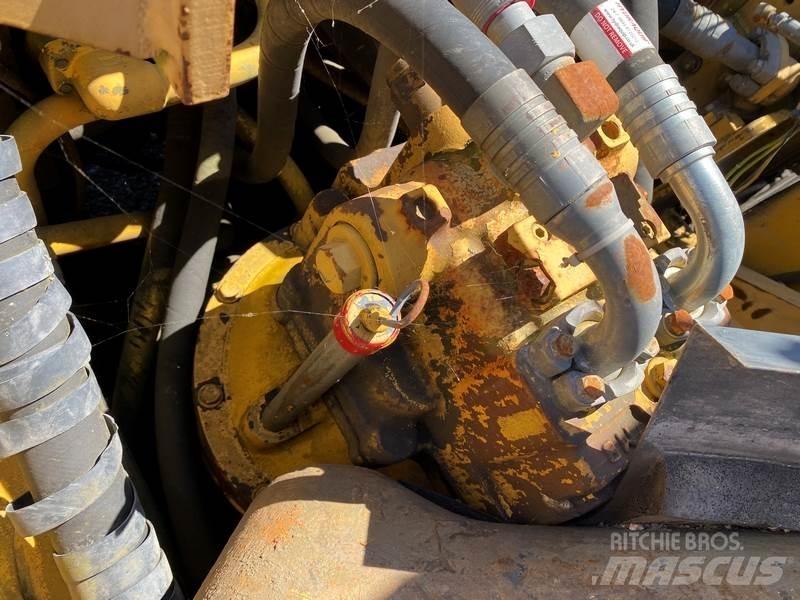 Komatsu PC450LC-8 Raupenbagger