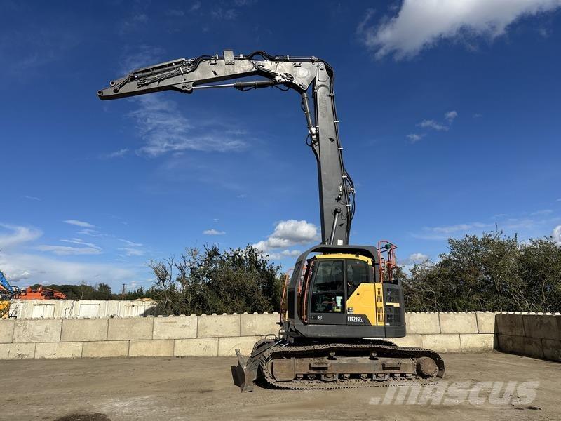 Volvo ECR235E HRD Abrissbagger