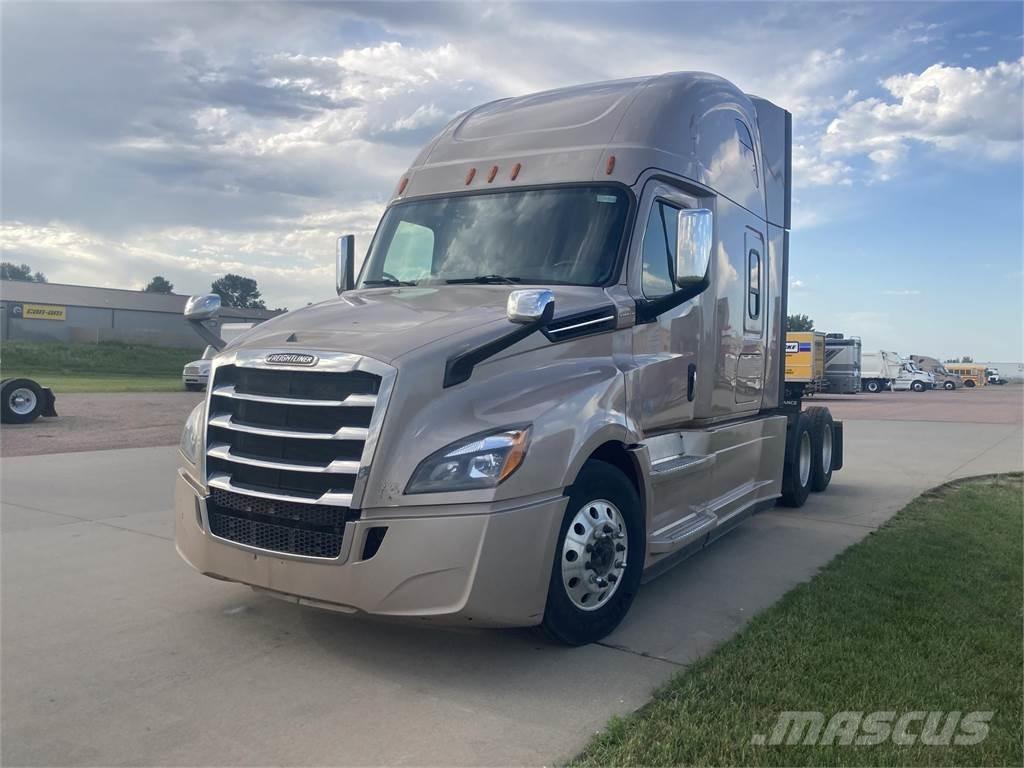 Freightliner  Sattelzugmaschinen