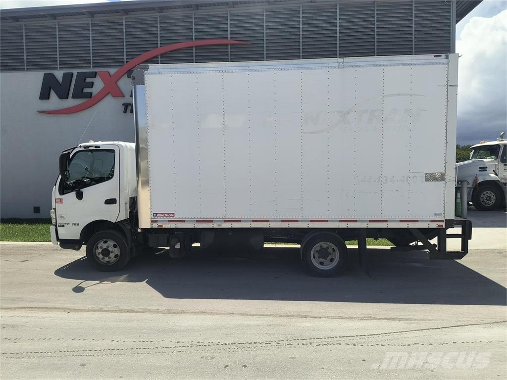 Hino 155 Kastenaufbau