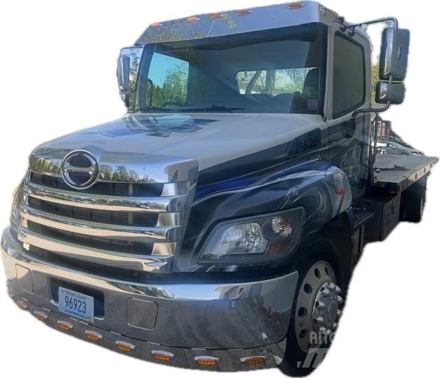 Hino 258ALP Abrollkipper