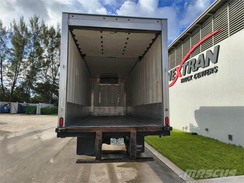 Hino 268A Kastenaufbau