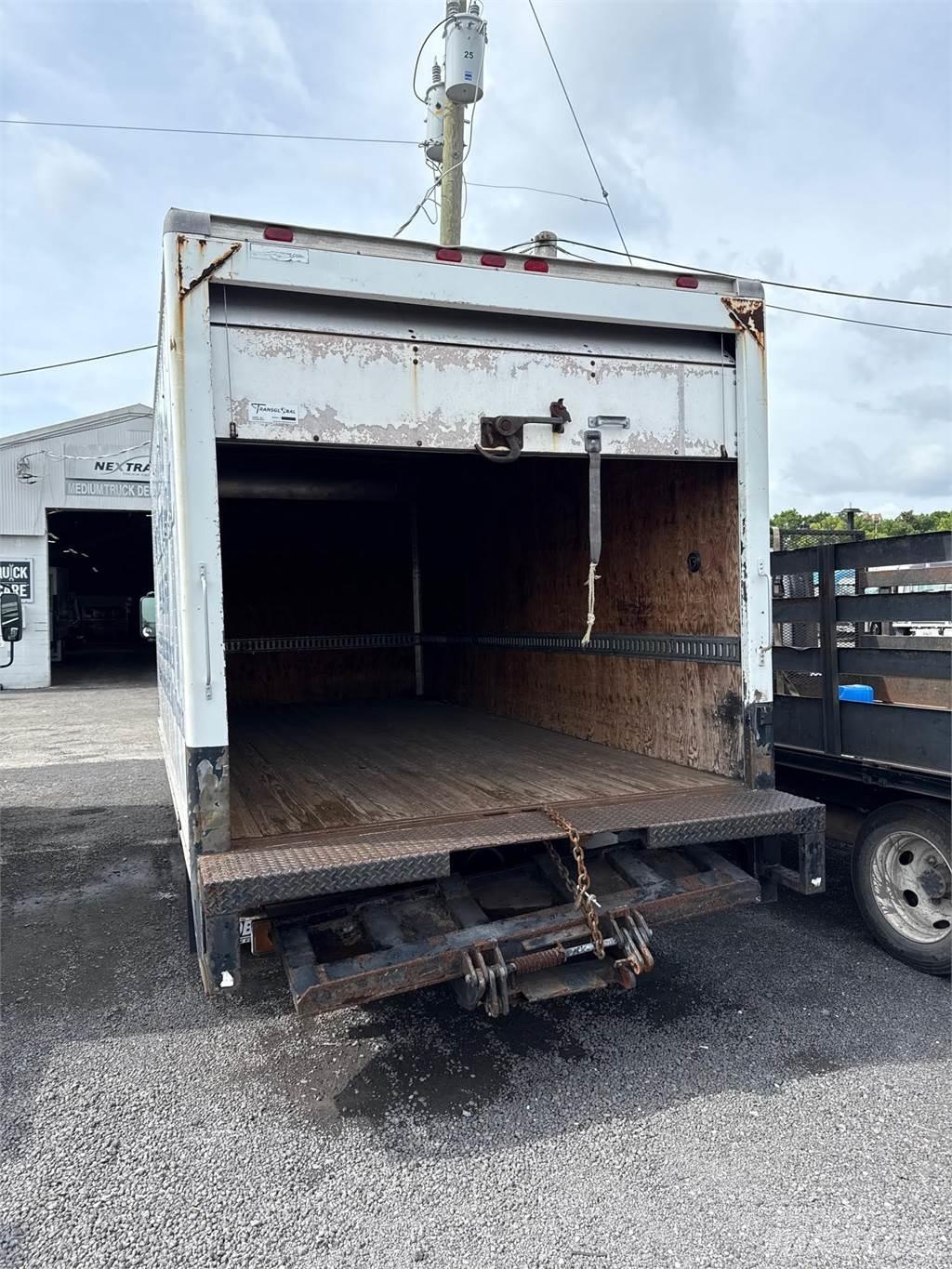 Isuzu NPR Kastenaufbau