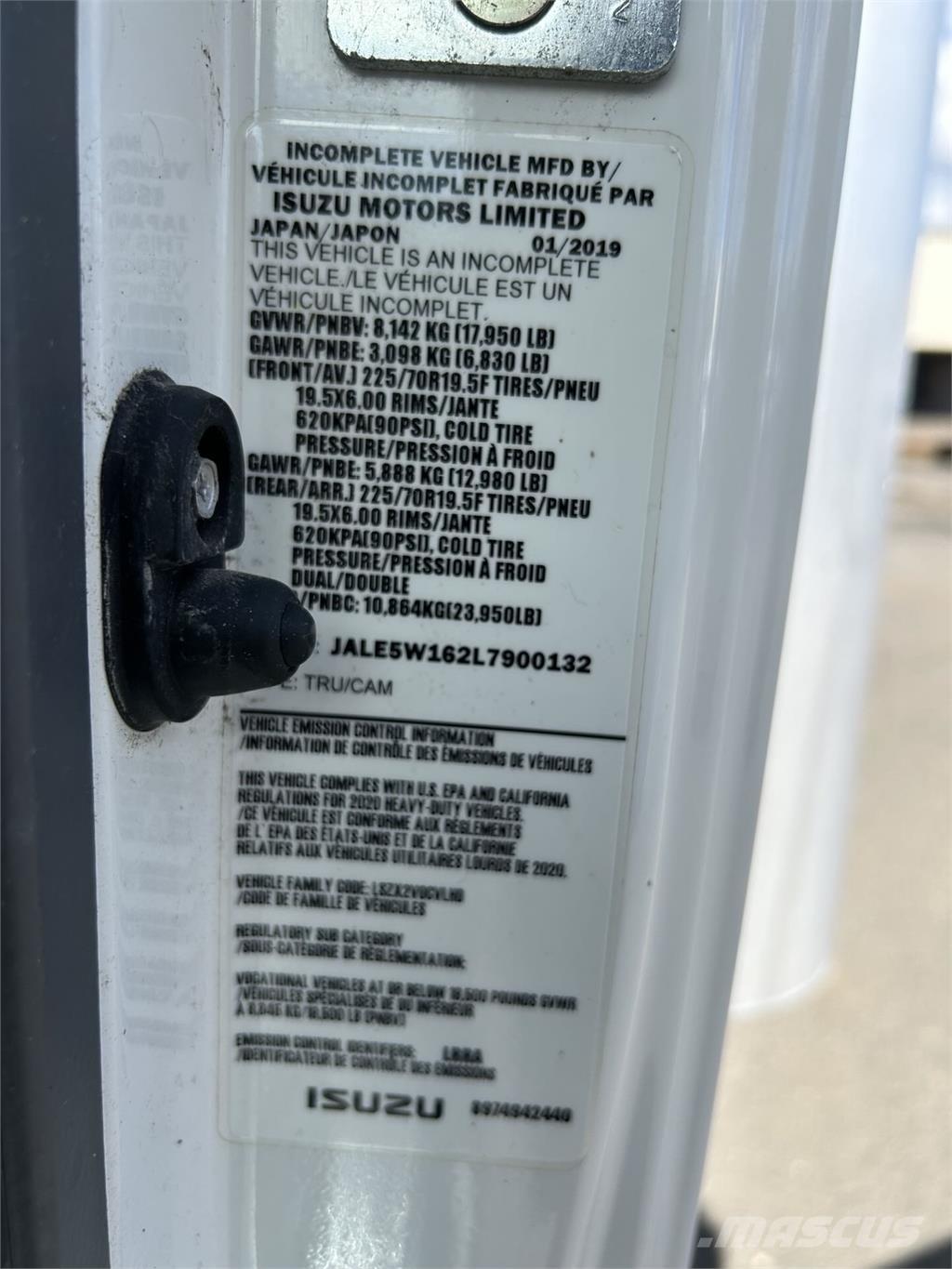 Isuzu NQR Kastenaufbau