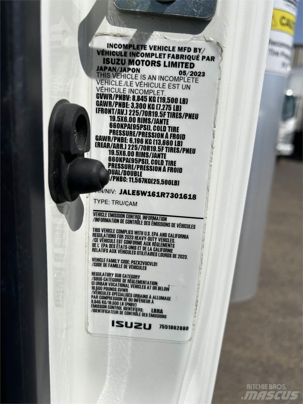 Isuzu NRR Kastenaufbau