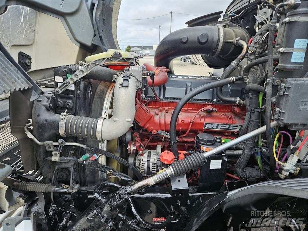 Mack AN64T Sattelzugmaschinen