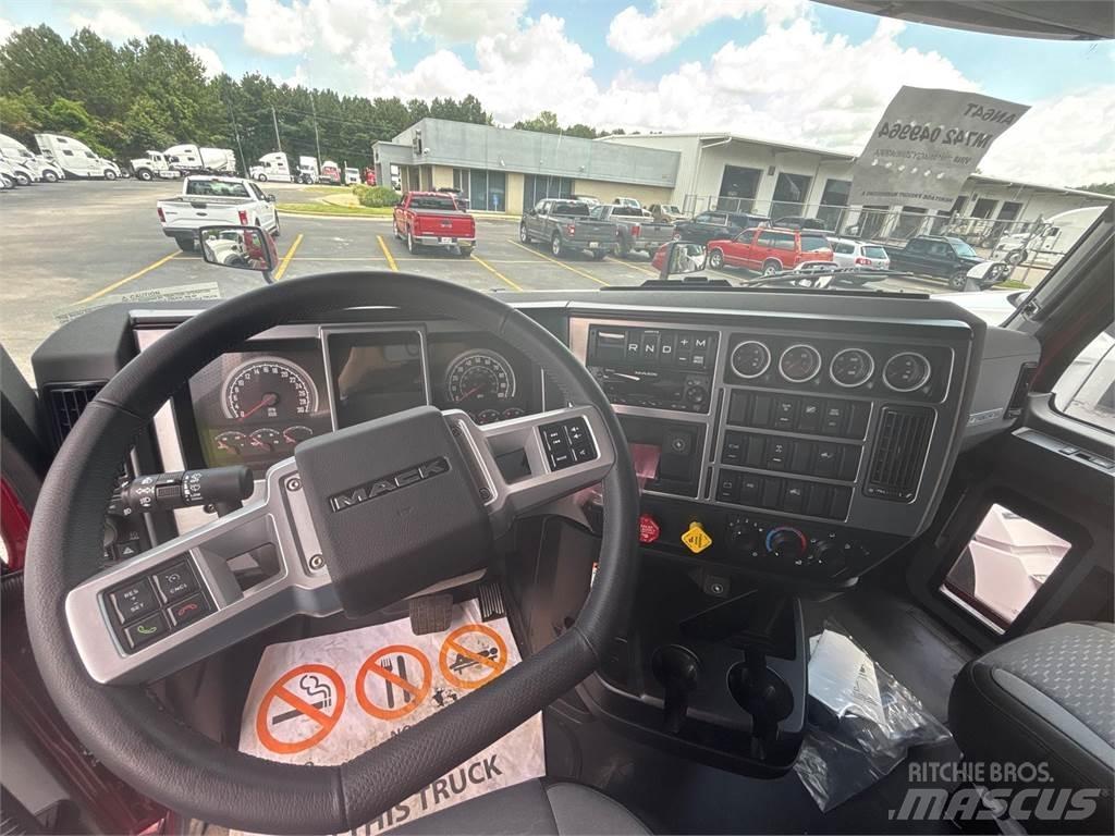 Mack AN64T Sattelzugmaschinen