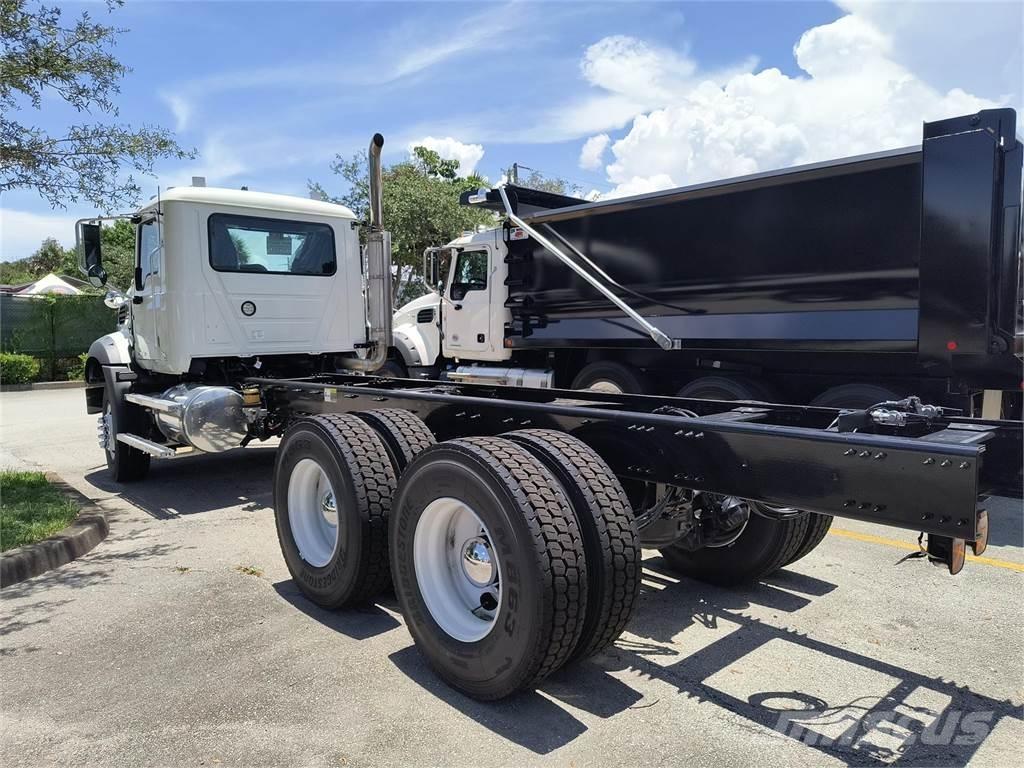 Mack GR64BX Beton-Mischfahrzeuge