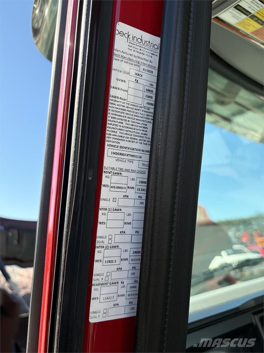 Mack GR64FR Beton-Mischfahrzeuge