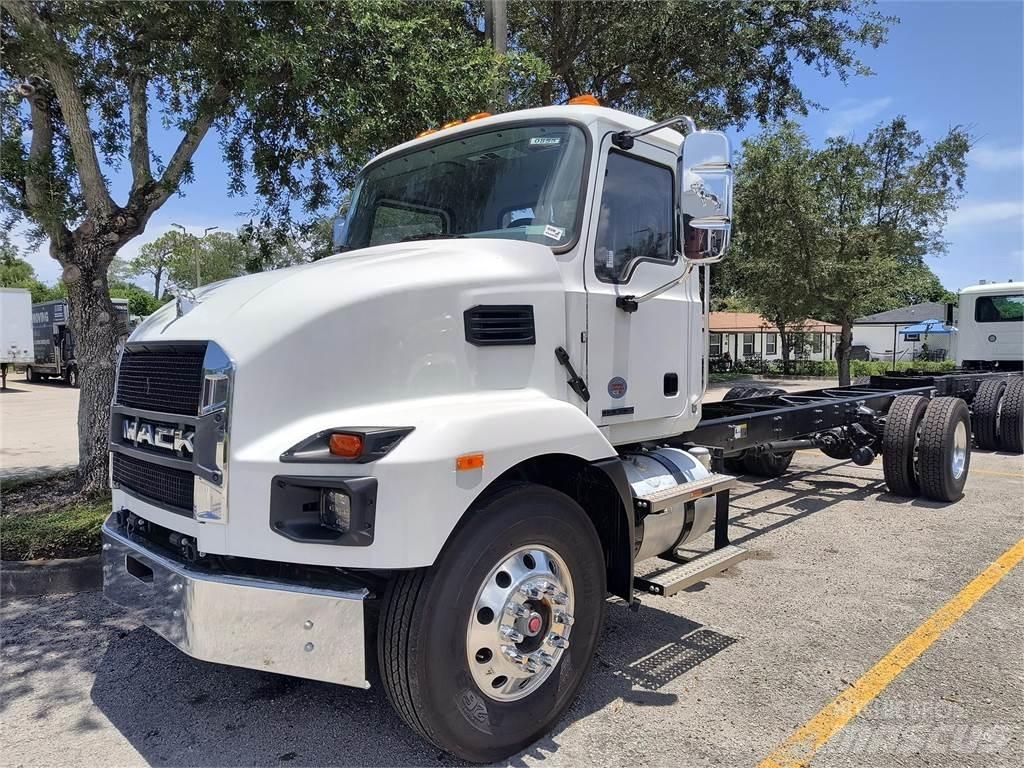 Mack MD7 42R Wechselfahrgestell