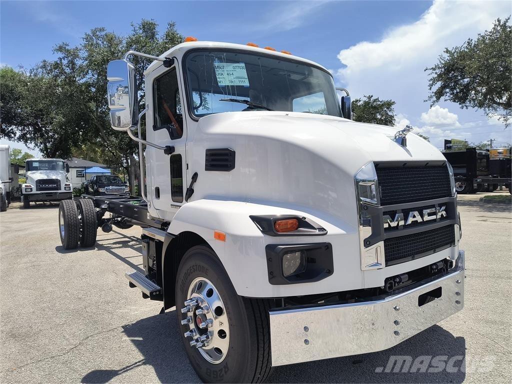 Mack MD7 42R Wechselfahrgestell