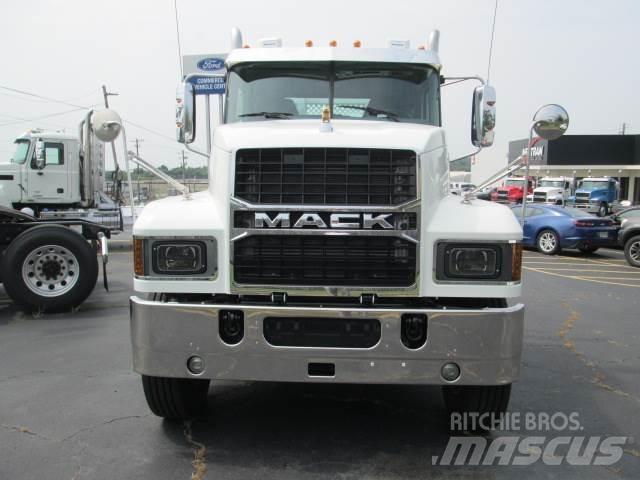 Mack PI64T Sattelzugmaschinen
