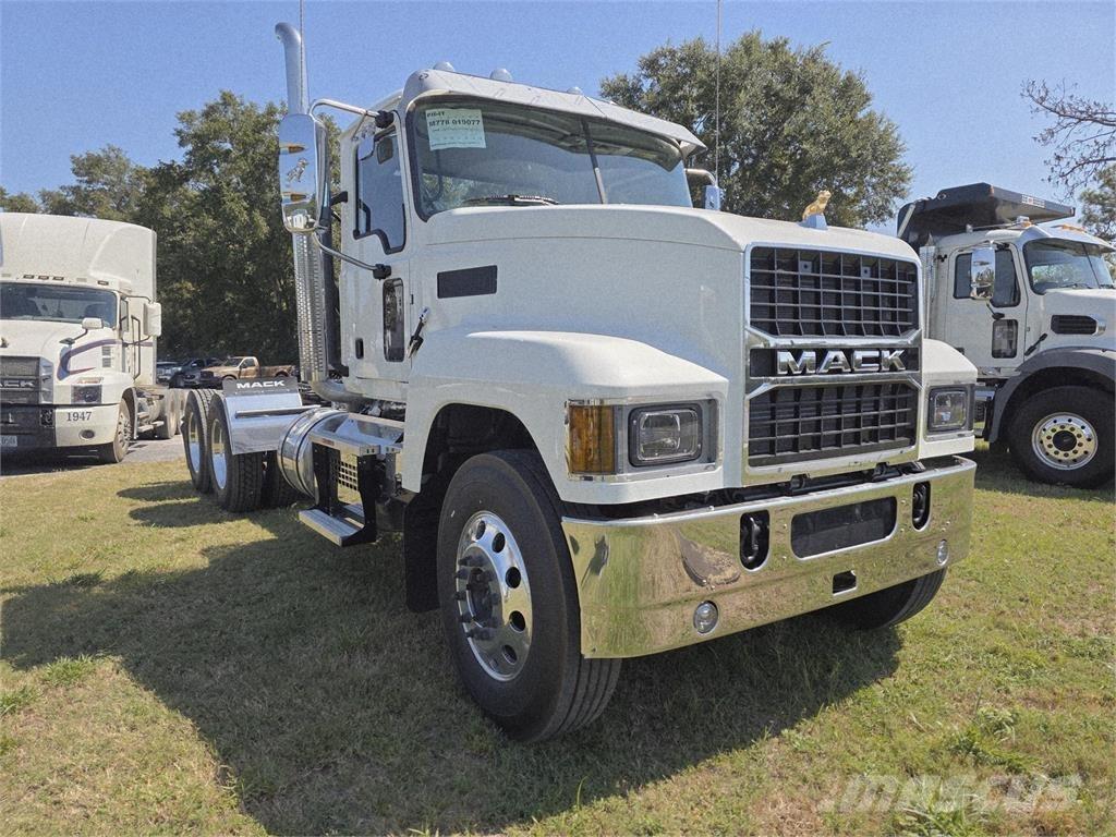 Mack PI64T Sattelzugmaschinen