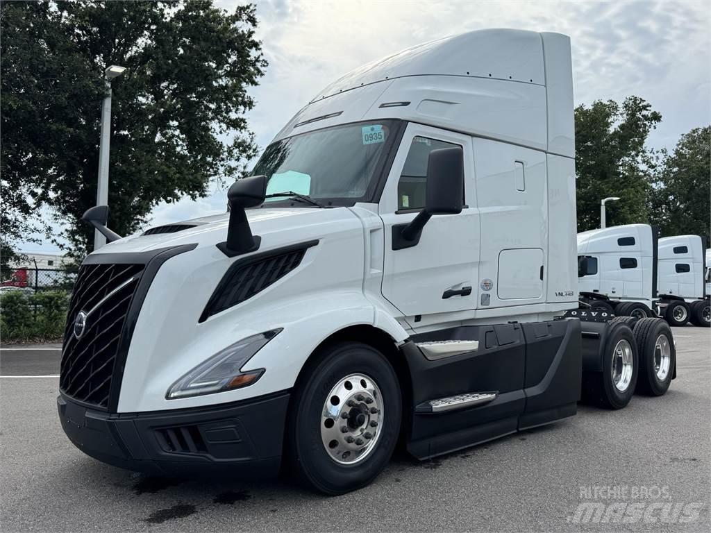 Volvo VNL64T440 Sattelzugmaschinen
