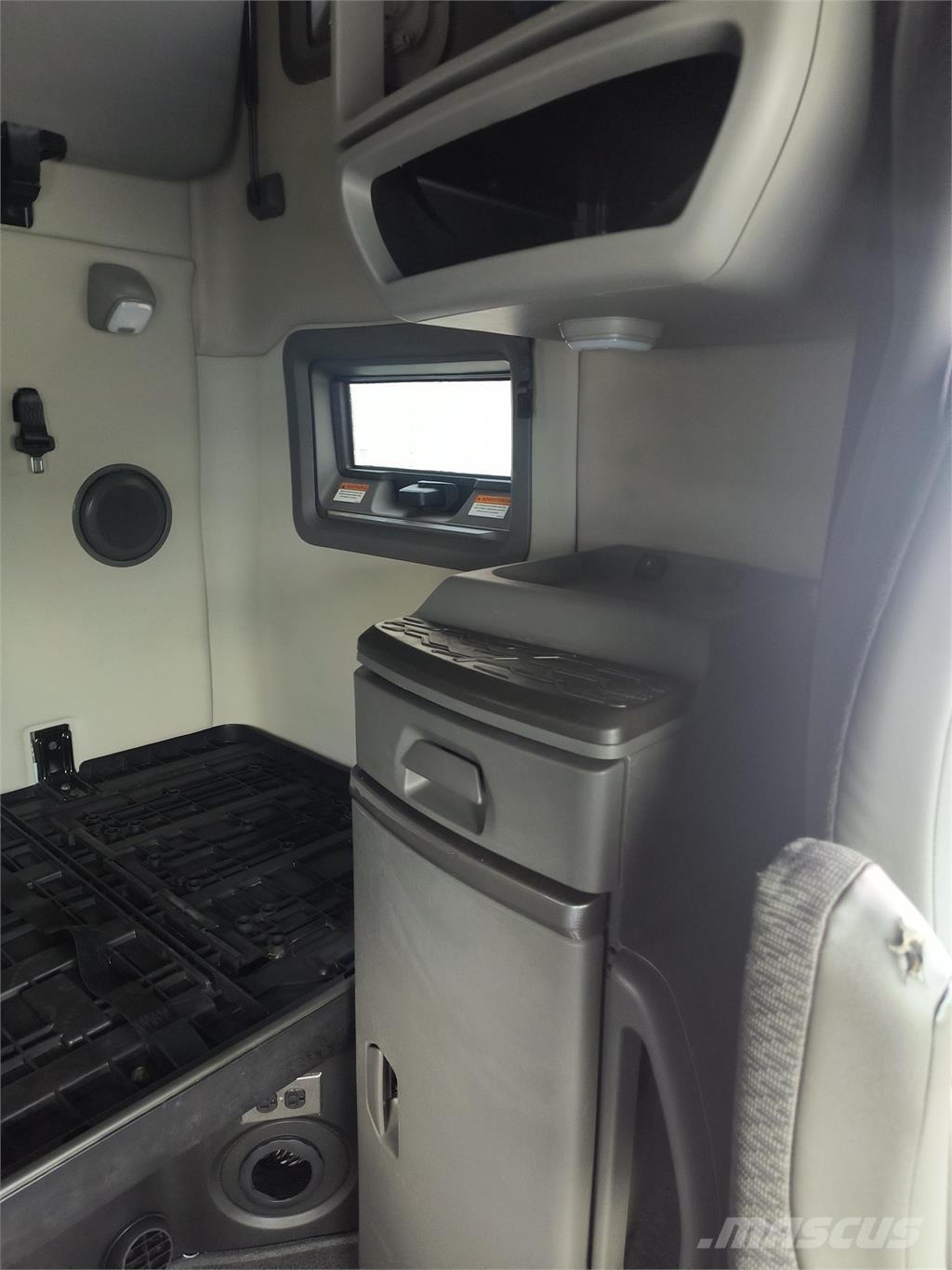 Volvo VNL64T760 Sattelzugmaschinen