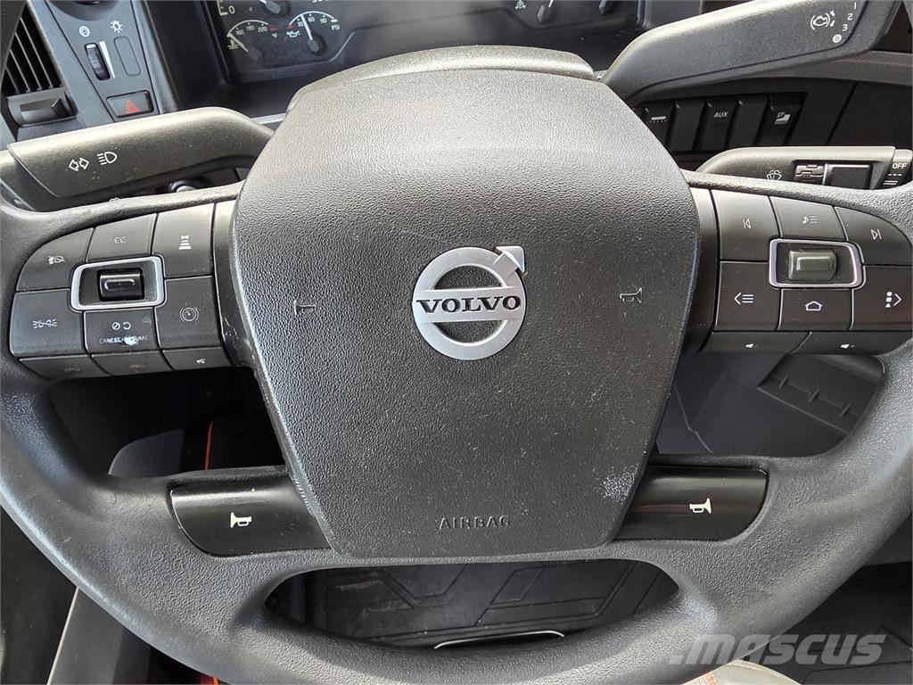 Volvo VNL64T760 Sattelzugmaschinen