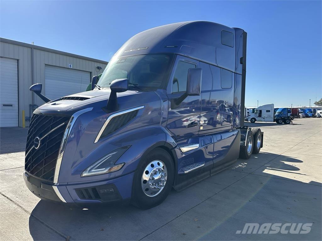 Volvo VNL64T860 Sattelzugmaschinen