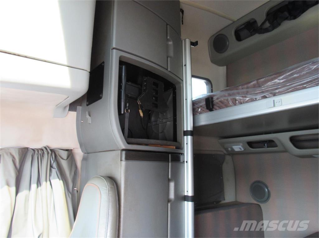 Volvo VNL64T860 Sattelzugmaschinen