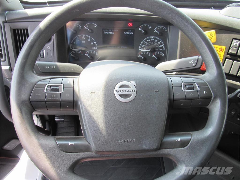 Volvo VNL64T860 Sattelzugmaschinen