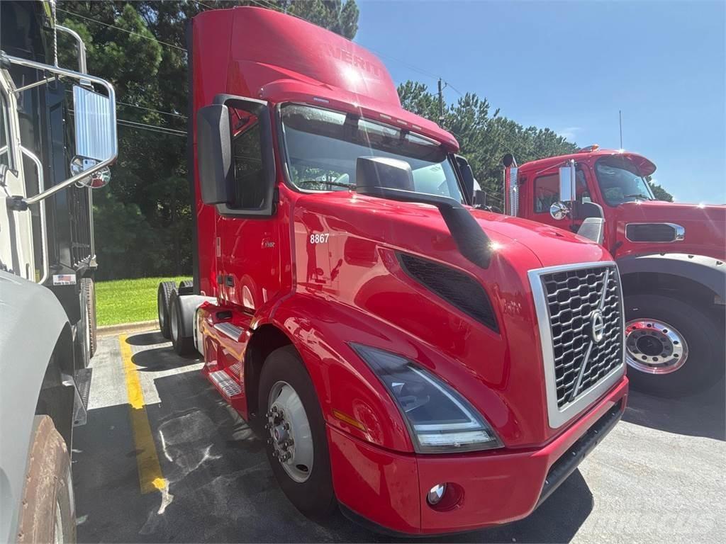 Volvo VNR64T300 Sattelzugmaschinen