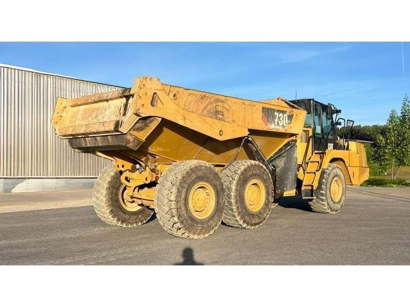 CAT 730 Dumper - Knickgelenk