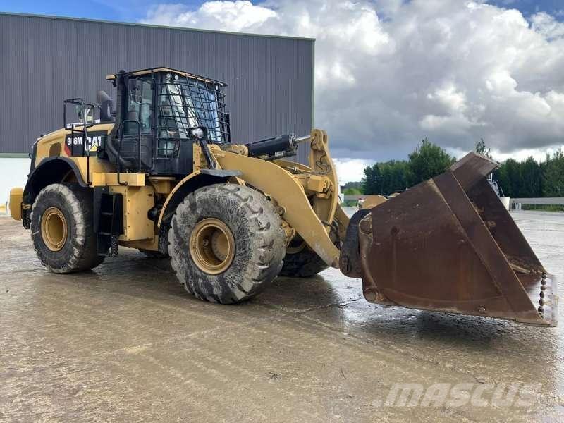 CAT 966M Radlader