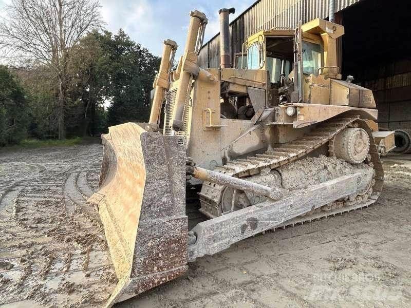 CAT D8L Bulldozer