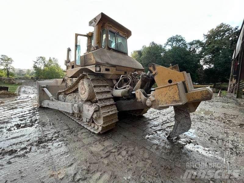 CAT D8L Bulldozer