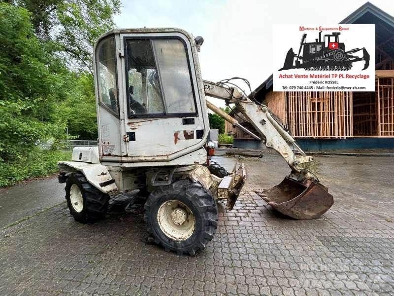 Mecalac 8CXI Mobilbagger