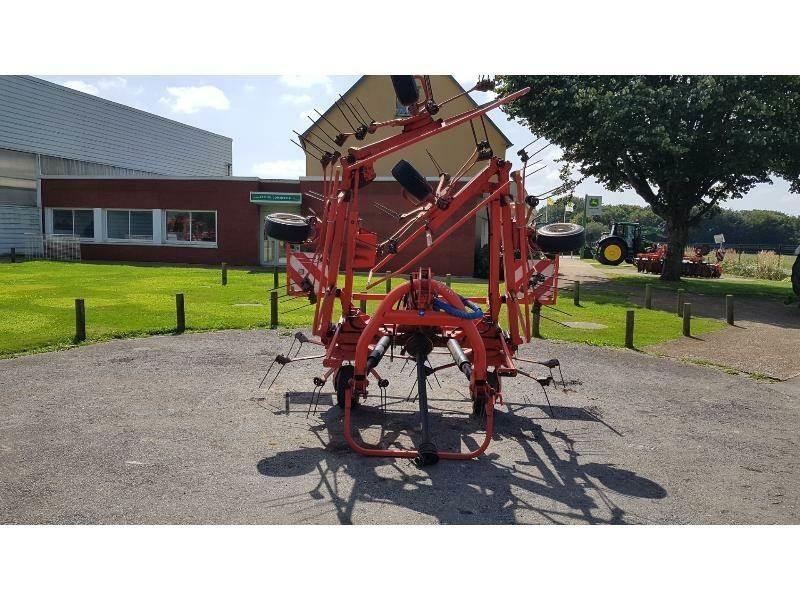 Kuhn GF7802 Kreiselheuer/-wender