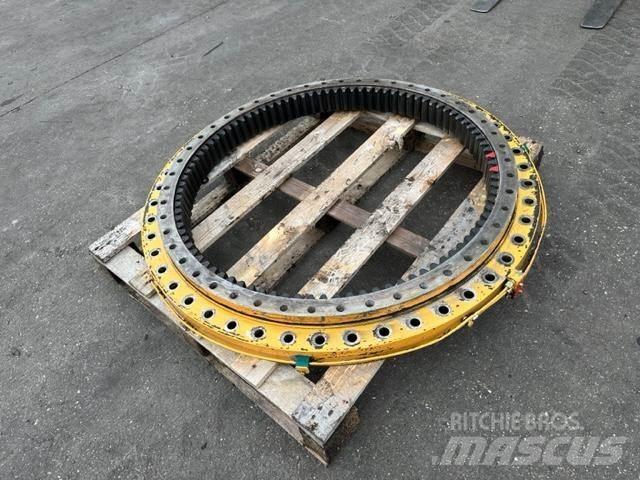 Liebherr A 922 Chassis