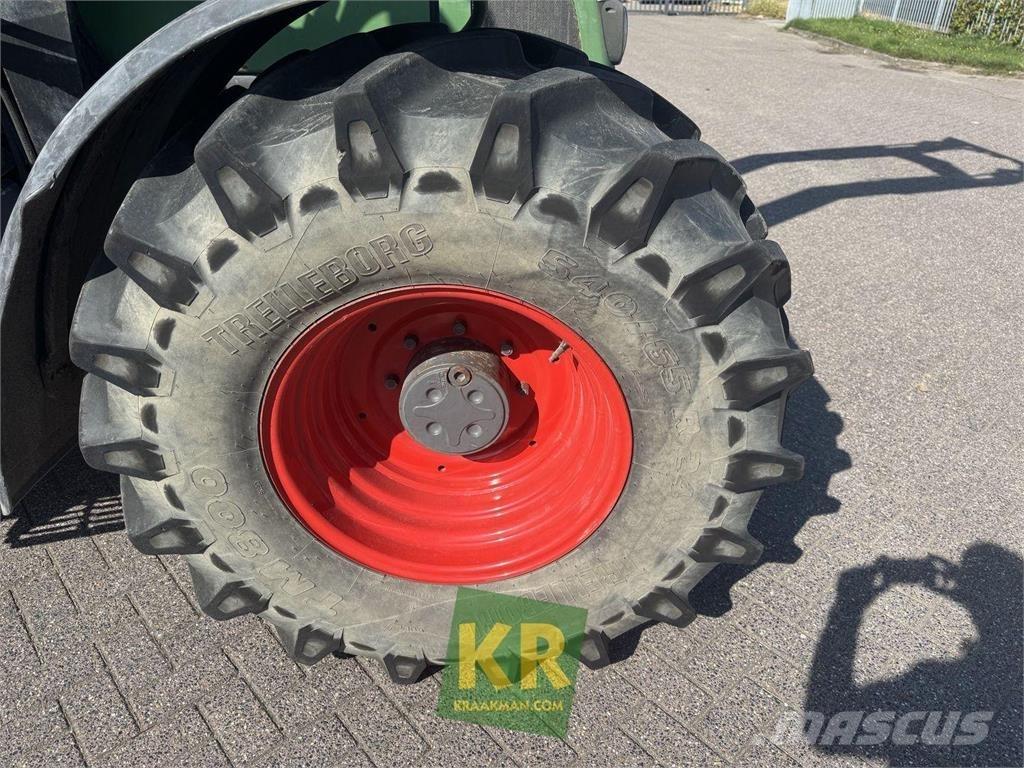 Fendt 716 Vario Traktoren