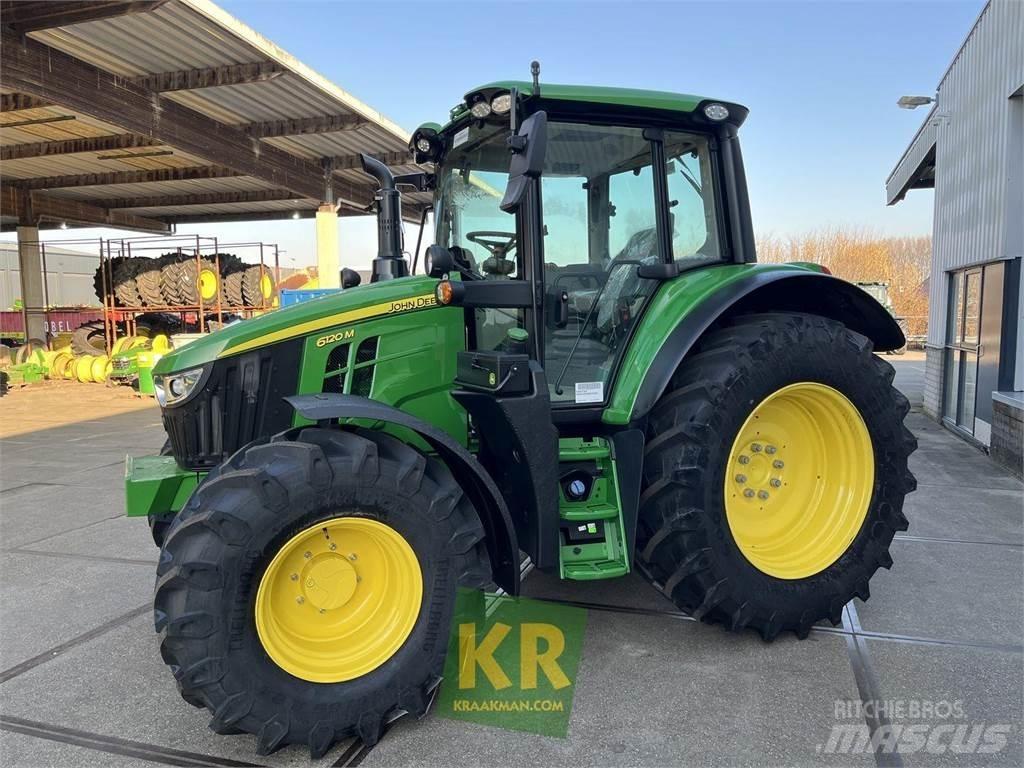 John Deere 6120M Traktoren
