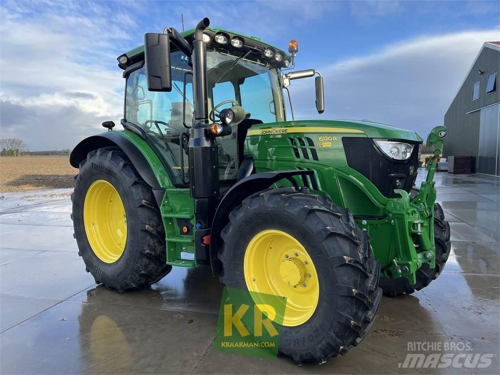 John Deere 6120R Traktoren