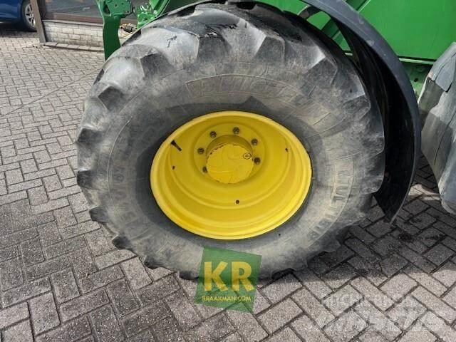 John Deere 6125R Traktoren